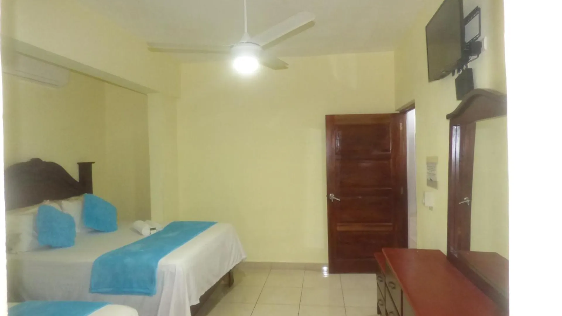 Hotel Enrique I Gazcue, Bed And Breakfast Santo Domingo 0*,