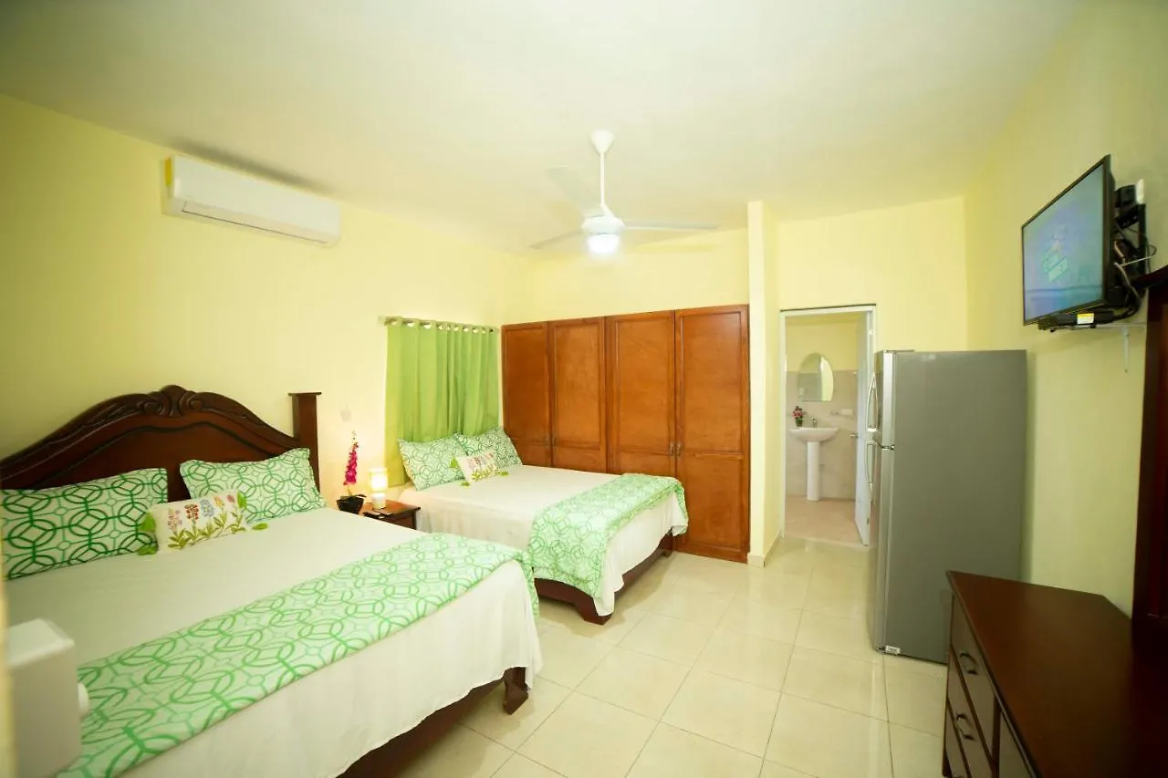 Hostel Hotel Enrique I Gazcue, Bed And Breakfast Santo Domingo Dominican Republic