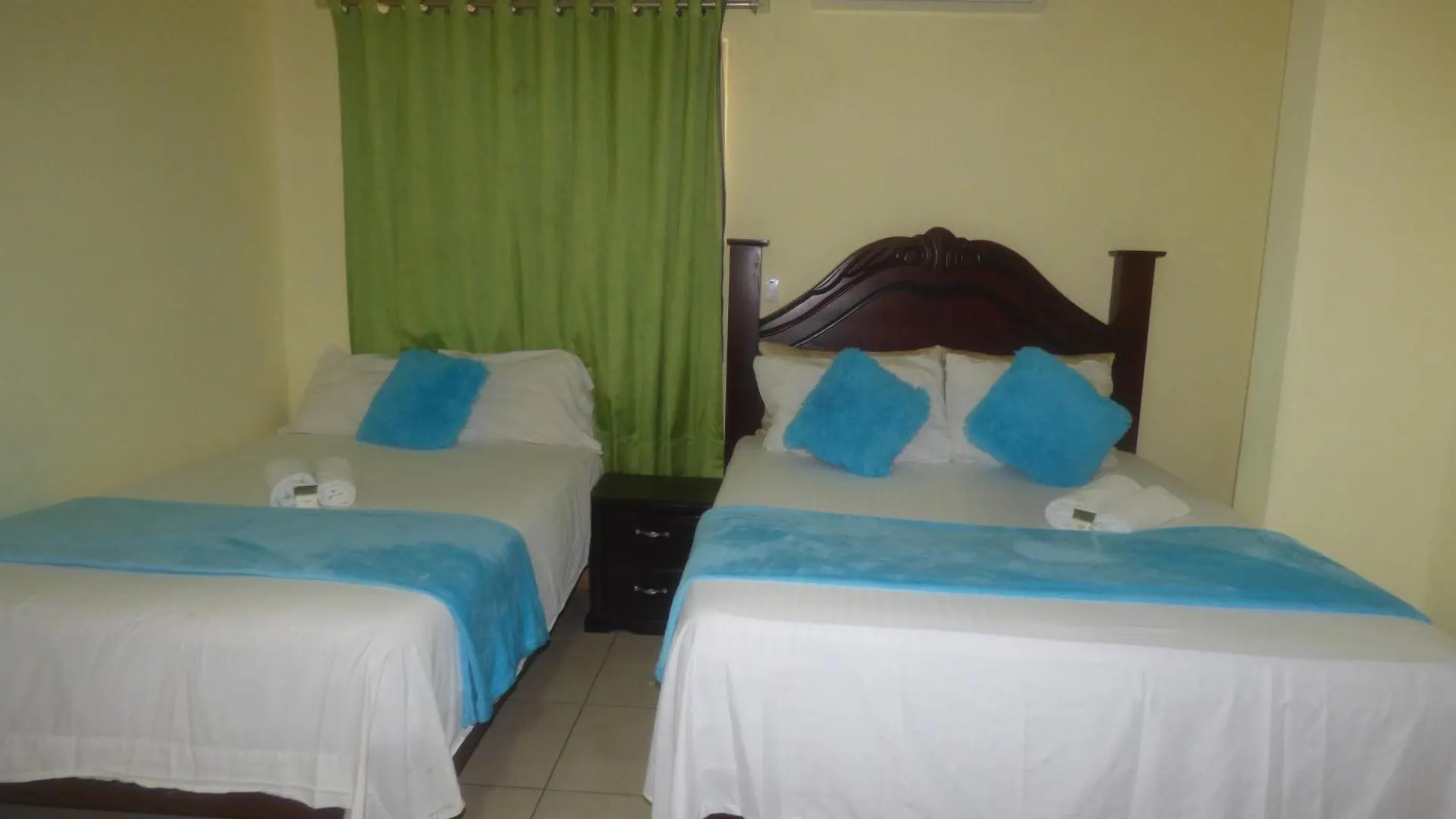 Hotel Enrique I Gazcue, Bed And Breakfast Santo Domingo 0*,  Dominican Republic