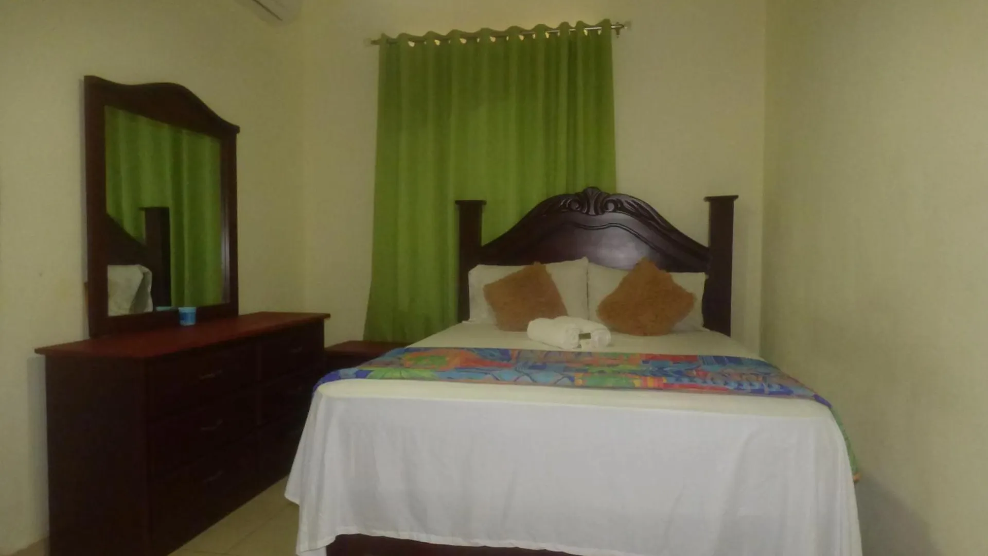 Hotel Enrique I Gazcue, Bed And Breakfast Santo Domingo 0*,